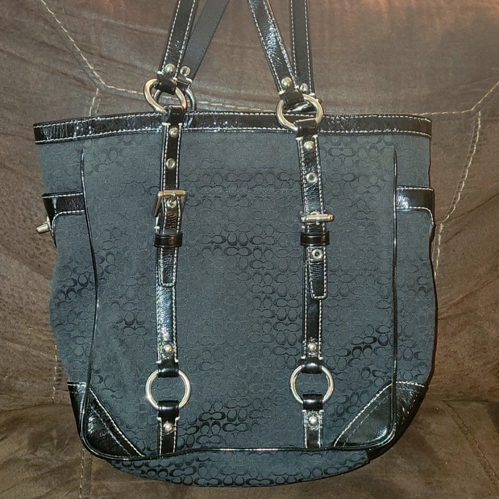 Coach handbag